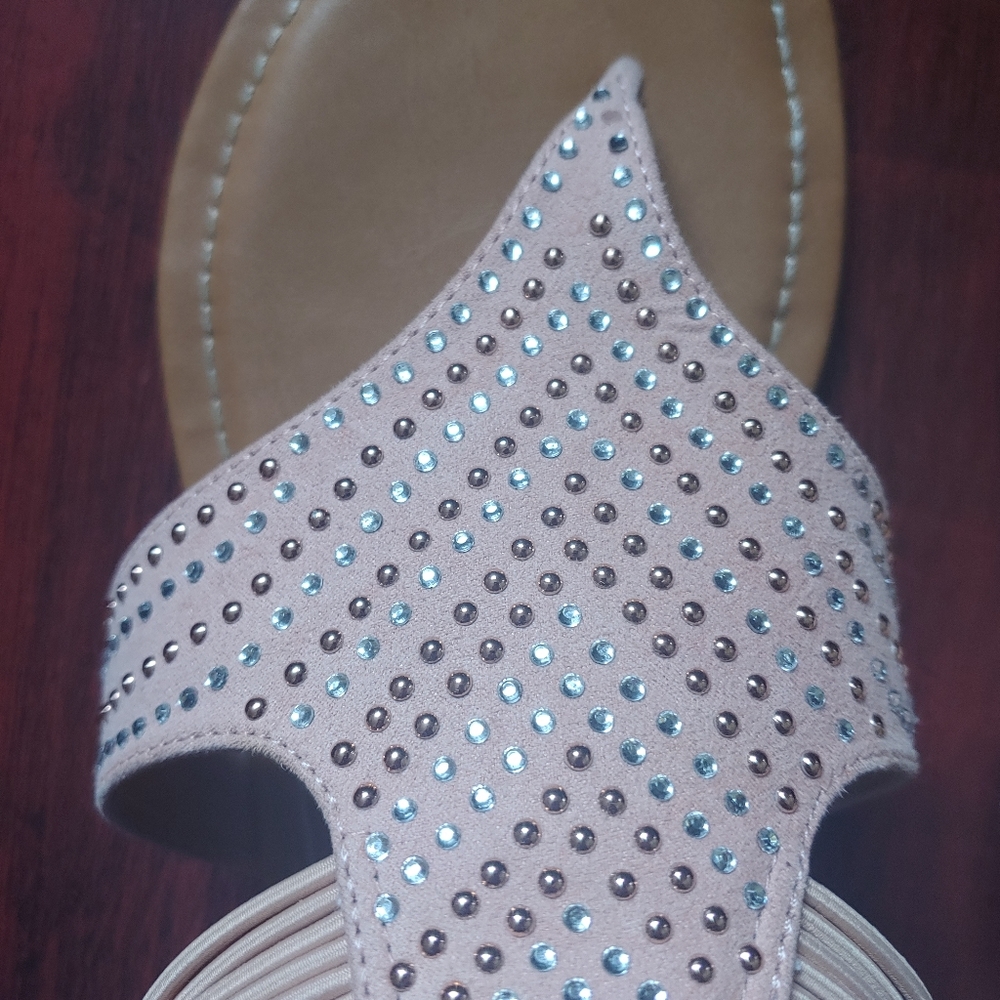 Sandals - Picture 2 of 5